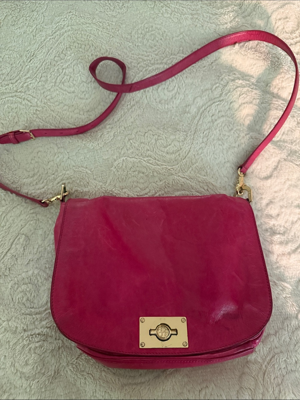 Tory Burch Fuchsia Leather Crossbody with Gold Hardware
